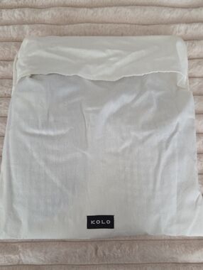 Women’s White Plush Slippers - Soft Indoor Comfort